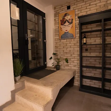 Vintage Meets Moderne Apartament