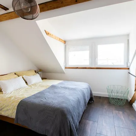 Vintage Meets Moderne *