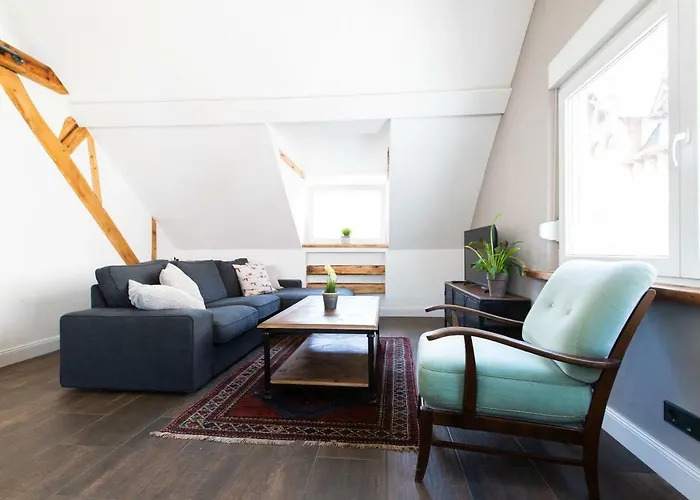 Vintage Meets Moderne